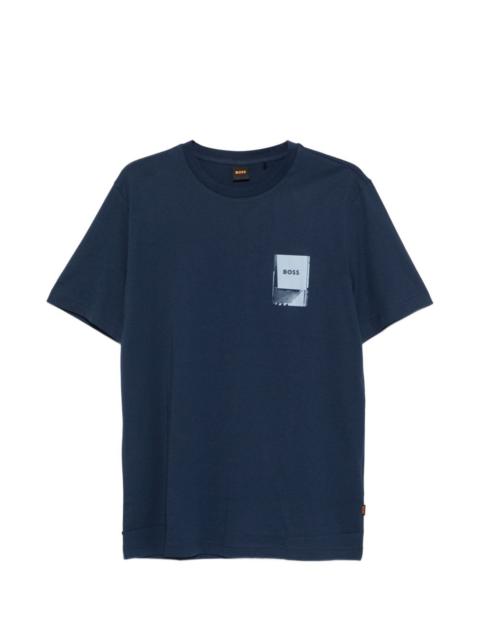 graphic-print T-shirt