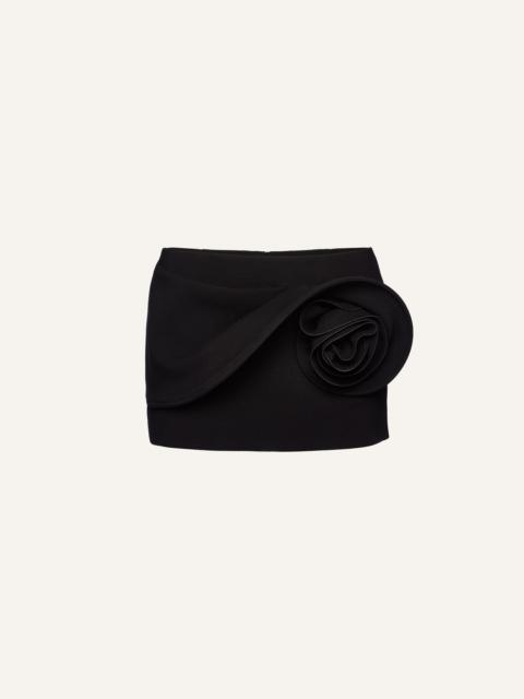 Low waist floral appliqué mini skirt in black