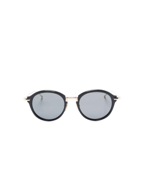 round-frame sunglasses
