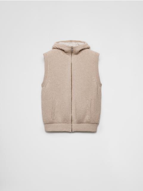 Cashmere hoodie vest