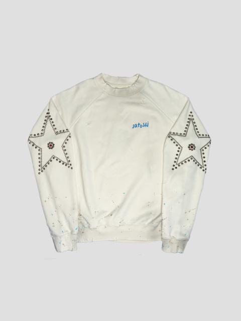 STAR STUDDED CREWNECK