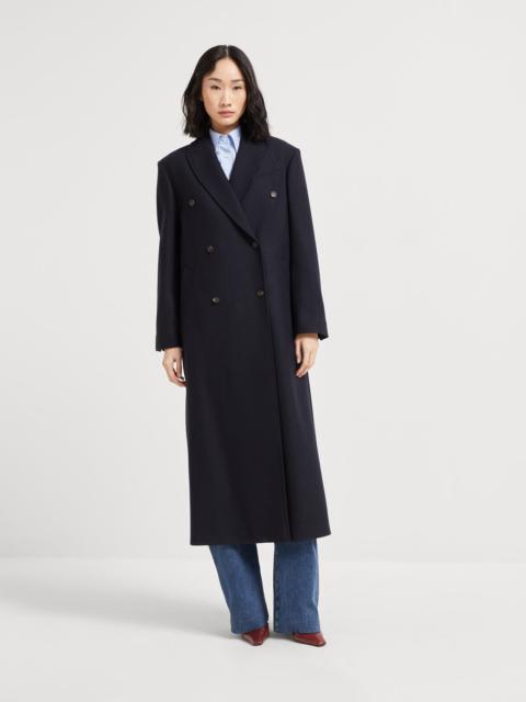 Lightweight wool cloth coat with monili
