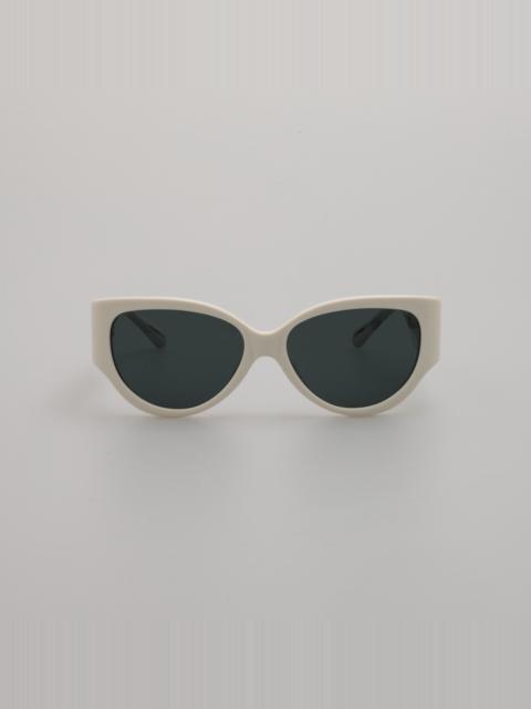 CONNIE CAT EYE SUNGLASSES IN WHITE