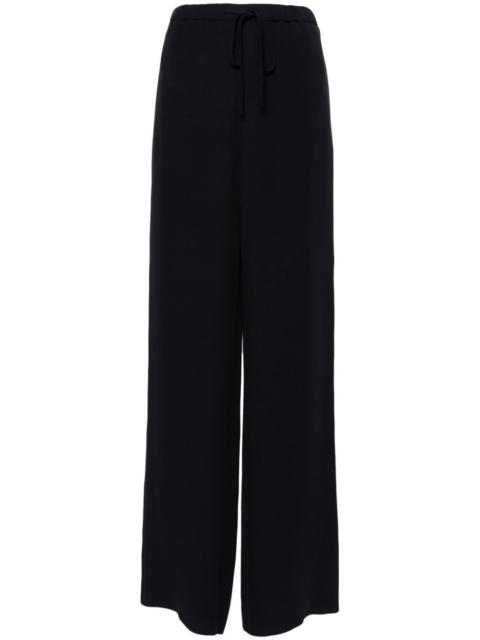 straight-leg trousers