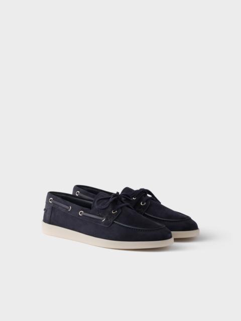 Suede boat shoes with laces
