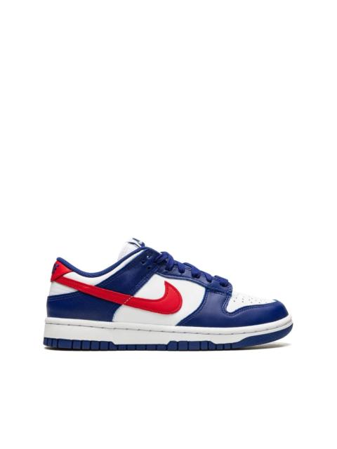 Dunk Low sneakers