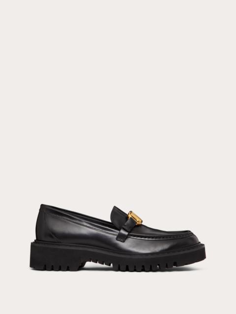 VLOGO SIGNATURE CALFSKIN LOAFER
