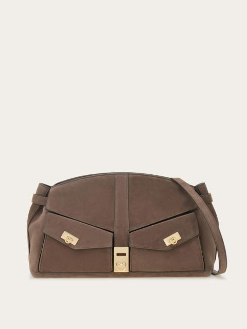 Multipocket Hug crossbody bag (L)