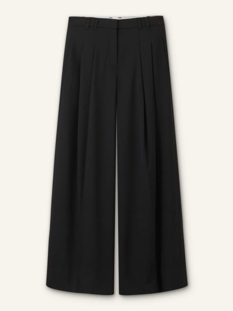 Wide-Leg Pleat Pant