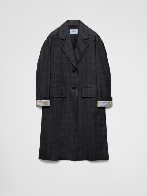 Single-breasted wool coat