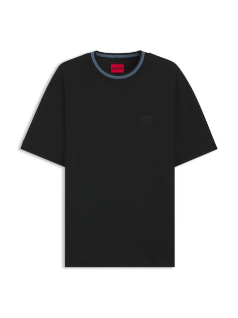 COTTON-BLEND T-SHIRT WITH DROP-NEEDLE STRIPE