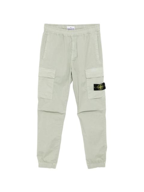 logo-patch trousers