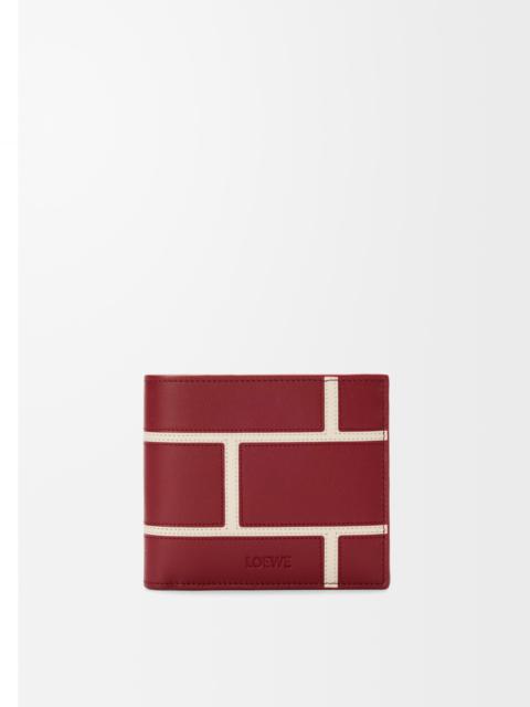 Bifold wallet in classic calfskin