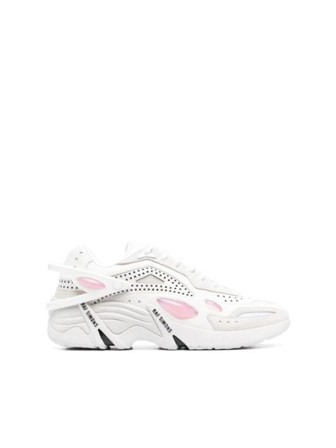Cylon-21 low-top sneakers