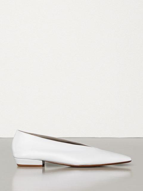 ALMOND FLATS