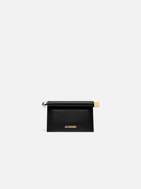 The small Rond Carré clutch