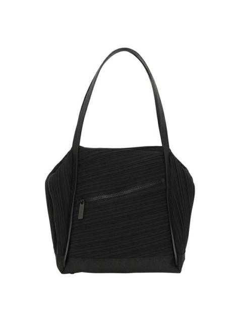 BIAS PLEATS BAG