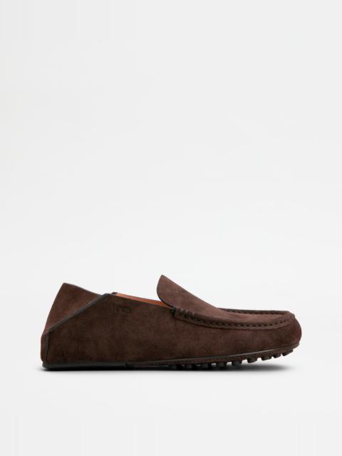 SLIPPER LOAFERS IN SUEDE - BROWN