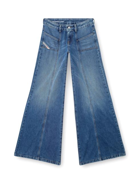 FLARE JEANS D-AKII 09M56