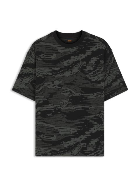 CAMOUFLAGE-JACQUARD T-SHIRT IN COTTON