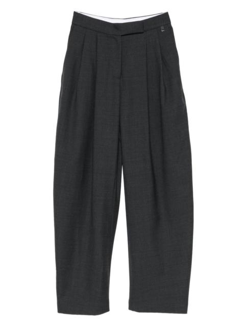 pleated trousers