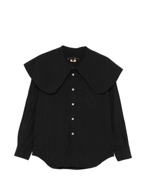 oversized-collar shirt