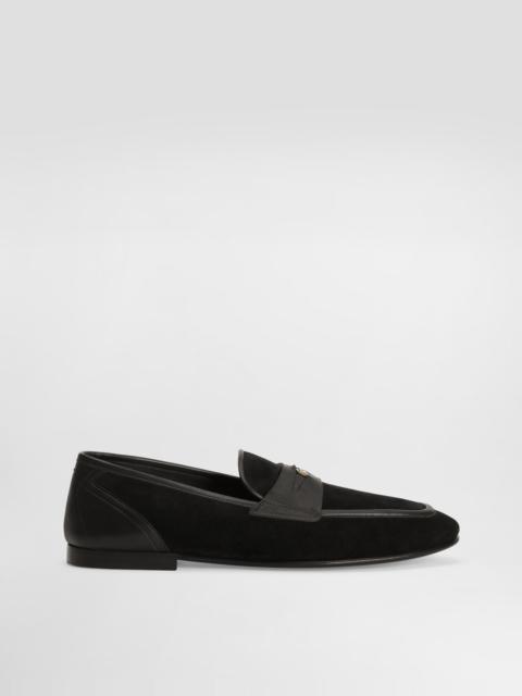 Split calfskin slipper