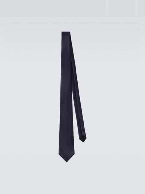 Silk tie