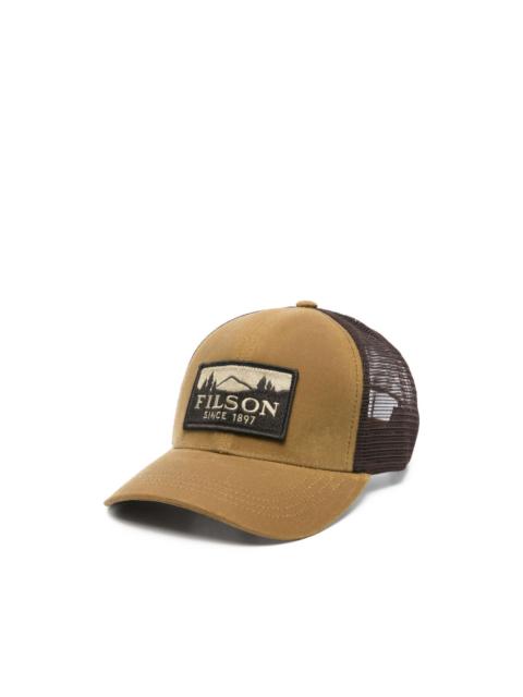 logo-patch trucker cap