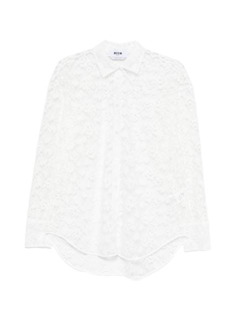 button-fastening shirt