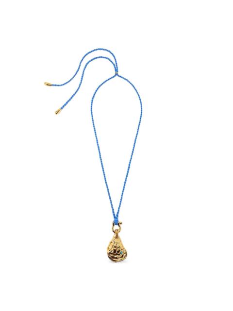 oyster-pendant necklace