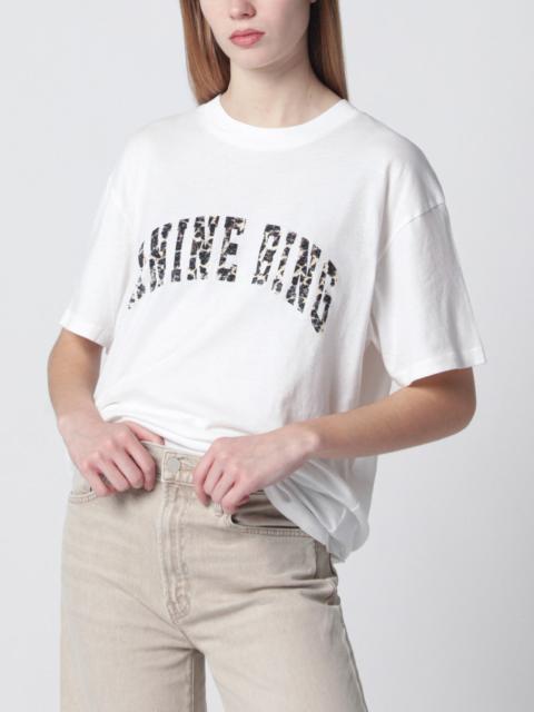 Ivory T-shirt with leopard logo