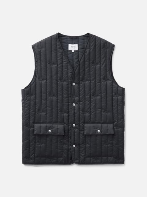 SLEEVELESS QUILTED VEST