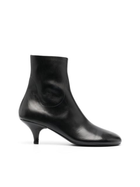 smooth grain round-toe leather boots