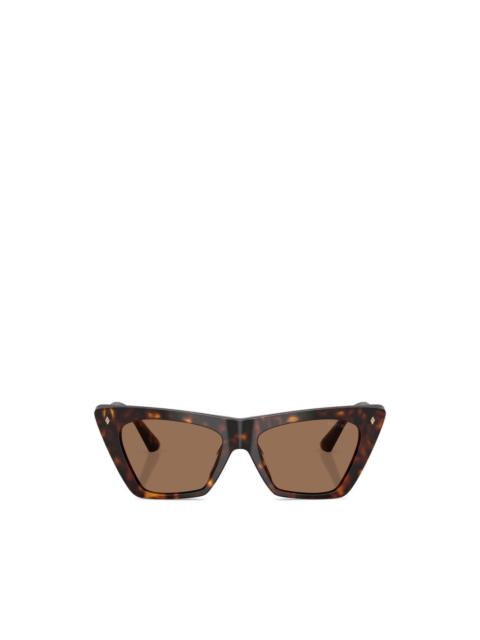 cat-eye-frame sunglasses