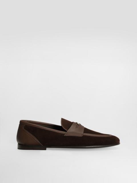 Split calfskin slipper
