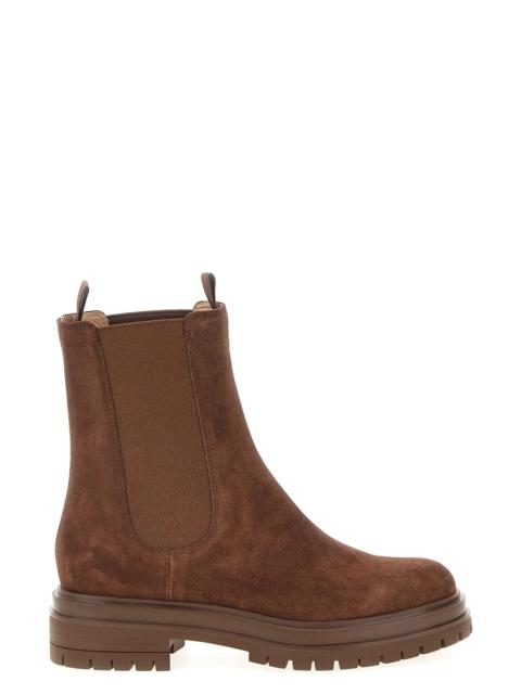 'Chester' ankle boots