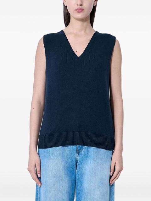 V-neck vest