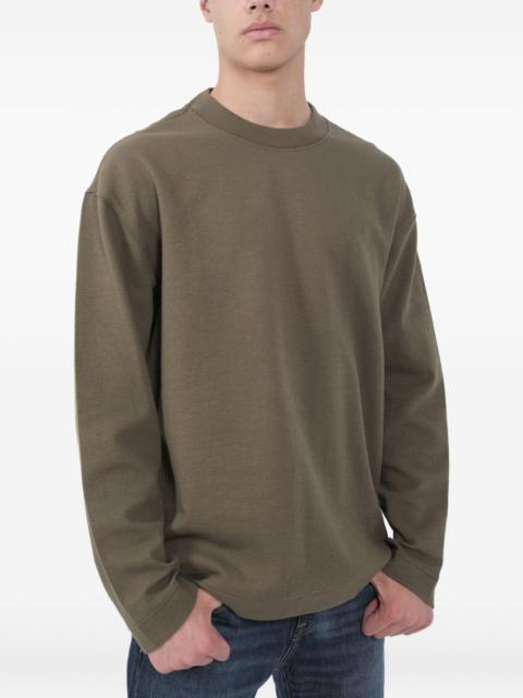 round neck sweatshirt