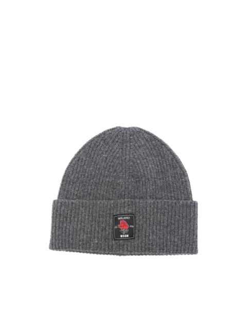 rose-patch ribbed beanie