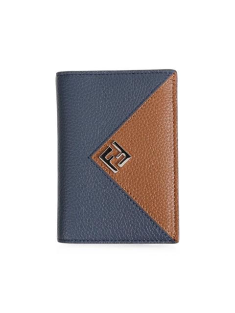 Lui logo-plaque bifold card holder