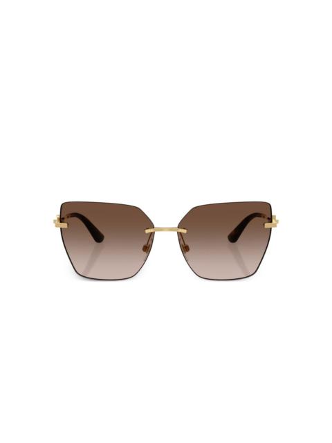 geometric-frame sunglasses