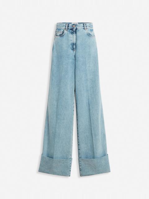 WIDE-LEG CUFFED DENIM PANTS