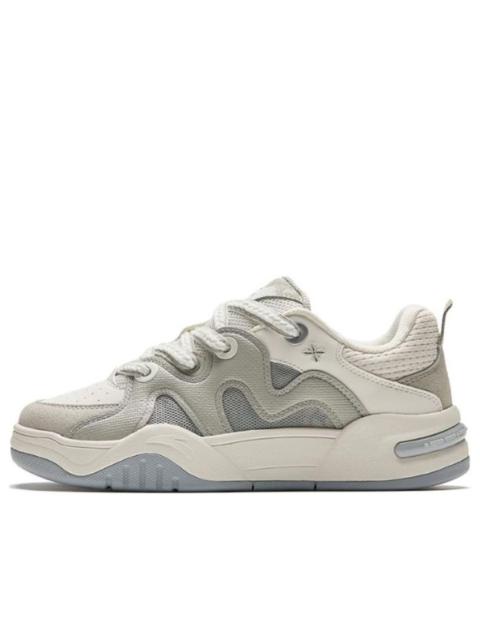 (WMNS) ANTA Life Series Sneakers 'Beige Green' 122428061-1