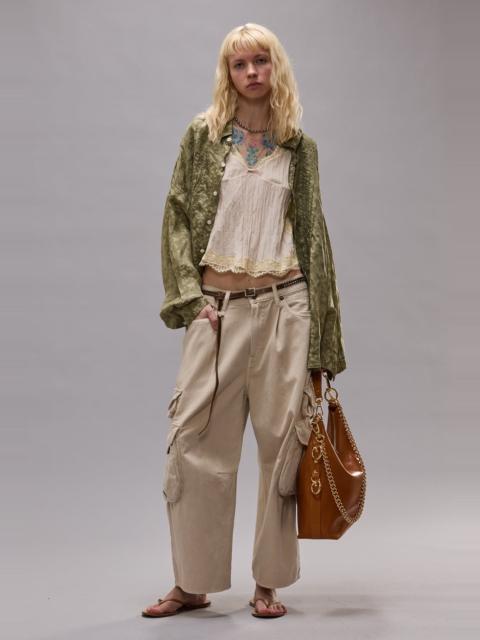 CROPPED MULTI POCKET CARGO