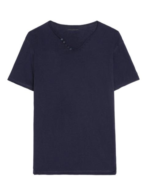 V-neck T-shirt