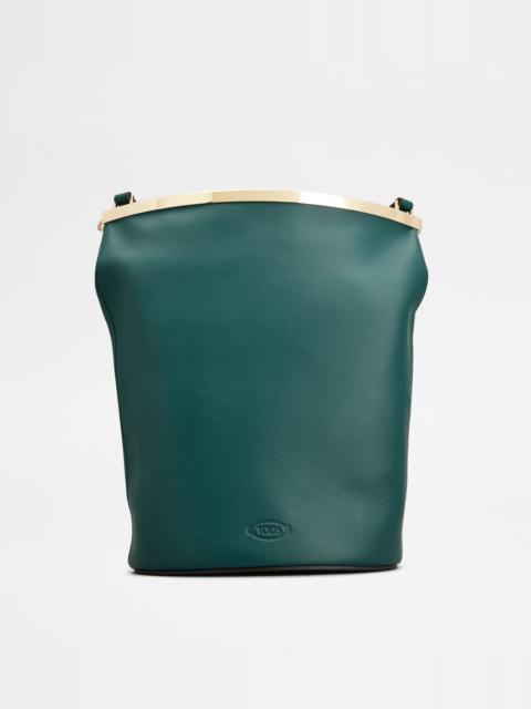TOD'S MAGENTA BAG BUCKET BAG IN LEATHER SMALL - GREEN