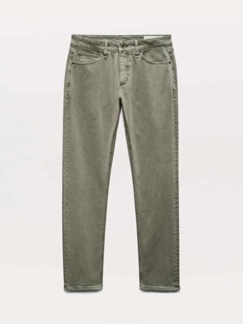 Fit 3 Athletic Fit Jeans
Aero Stretch Denim