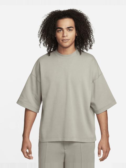 Nike Sportswear Tech Fleece Reimagined Men's Oversized Short-Sleeve Sweatshirt