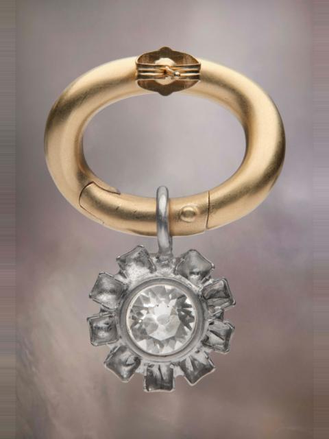 Two-tone pendant earring